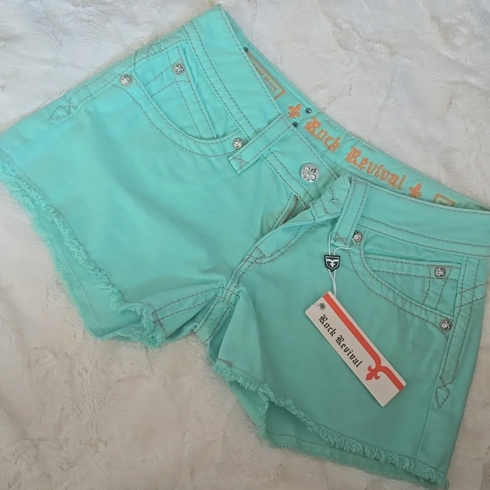 Rock Revival Women's Aqua Jean Shorts Size 28 Women's - Picture 1 of 8
